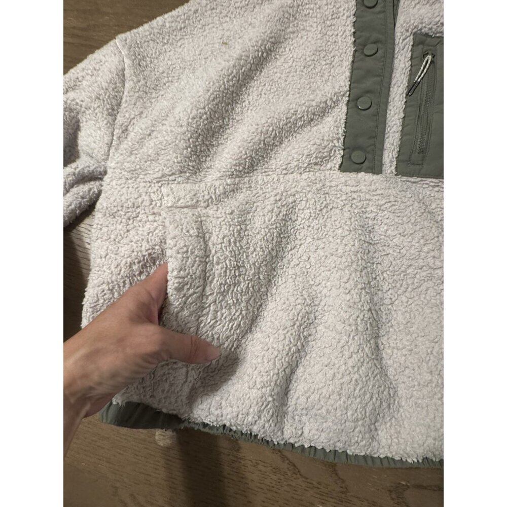 Vuori Cozy Sherpa Popover Women Sherpa Pullover Jacket Cream Green 1/2 Snap - Picture 11 of 12